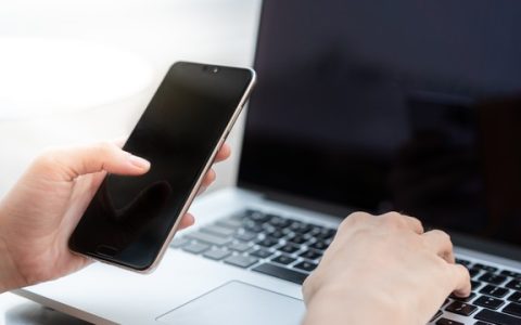 手机被限速了，怎么恢复网速？