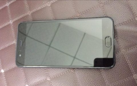 钢化膜白边压不下去怎么办？这些小妙招帮你解决