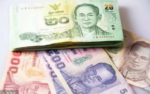 去泰国必须带4000人民币吗？