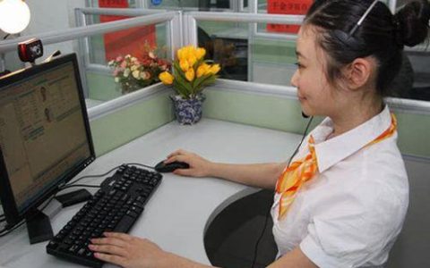 中国联通人工客服怎么打？