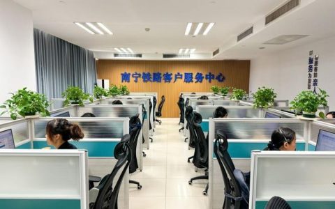 网络运营商客服：沟通桥梁，服务窗口