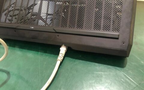 R9000X有网线接口吗？