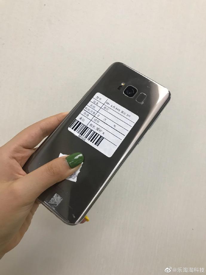 S8是双卡双待吗？